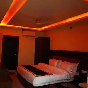 Hotel Shivoy Grand ***